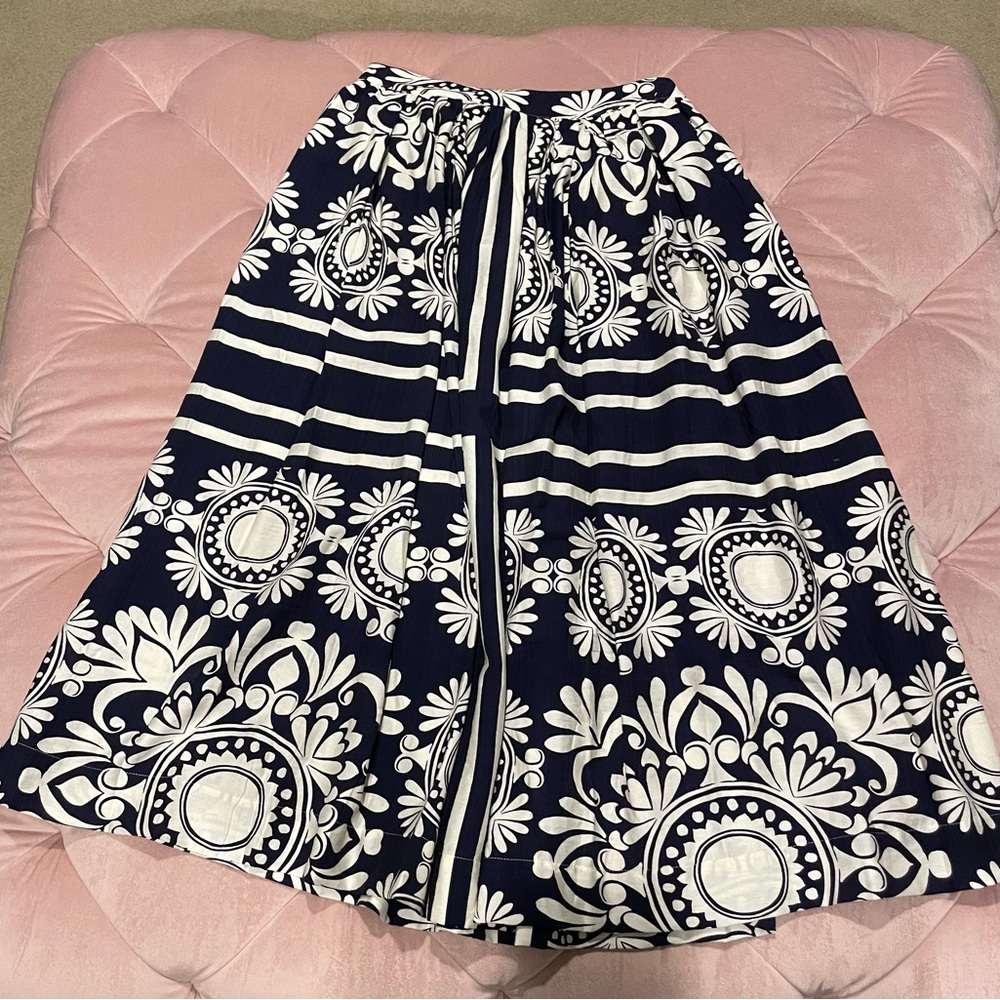 NEW Umgee Allison Abstract Skirt in Navy Size Medium